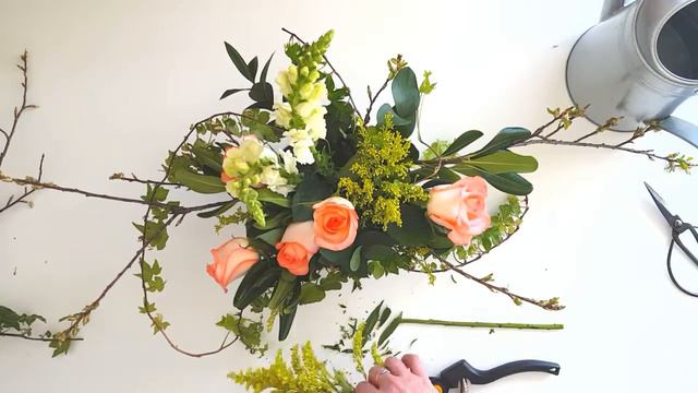 DIY ROSE & TULIP ARRANGEMENT смотреть онлайн