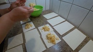 Слойки с яблоками из готового слоёного теста!