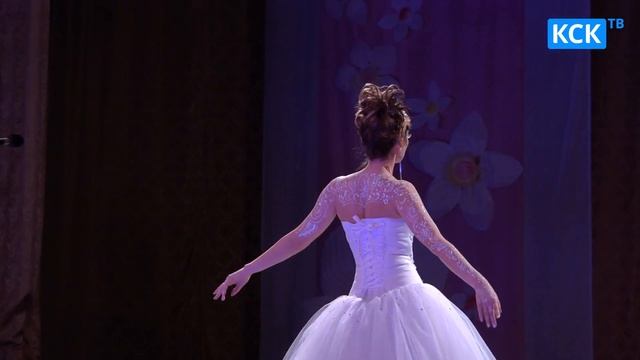 Праздник прекрасного «Леди Совершенство» смотреть онлайн