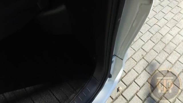 Nissan Serena Highway Star S-HYBRID 2014