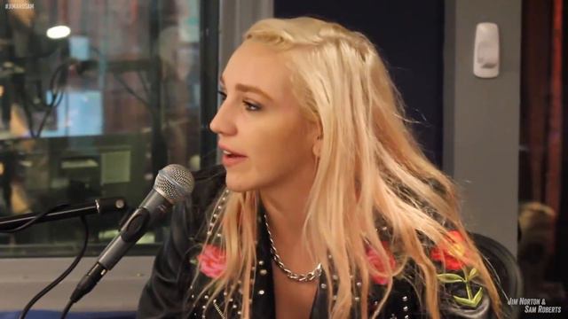 Kendra Sunderland - Arrest At LAX, Fleshlight, Extreme Smothering - Jim Norton & Sam Roberts