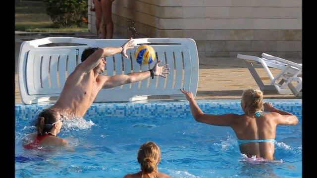 Тренировка в Анапе - бассейн. 2013 г. смотреть онлайн