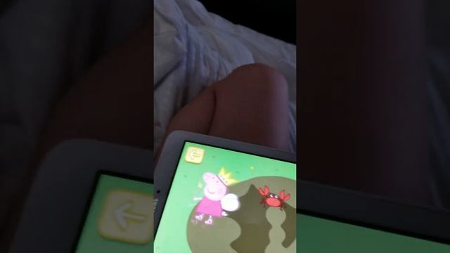 Peppa Pig Golden Boots Gameplay! Muddy Puddles Song, Feeding the Ducks at the Pond, Going to Space смотреть онлайн