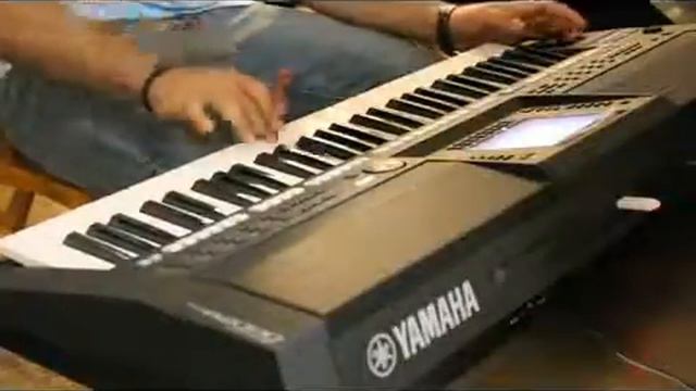 Leylim Ley   Ibrahim Tatlises   Yamaha PSR A2000                          YouTube