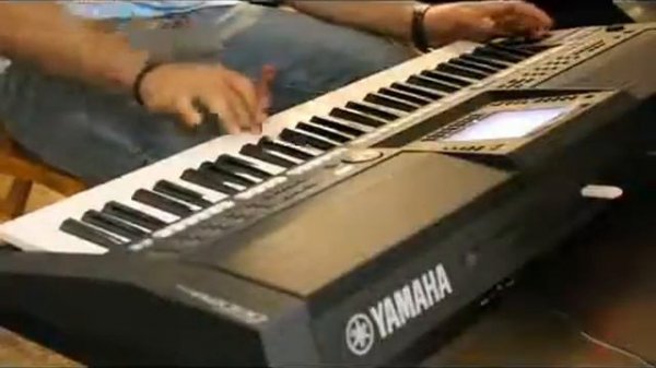 Leylim Ley   Ibrahim Tatlises   Yamaha PSR A2000                          YouTube