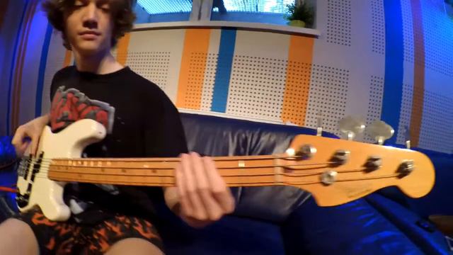 DMReviews #5 - Fender Precision Bass MIJ Review смотреть онлайн