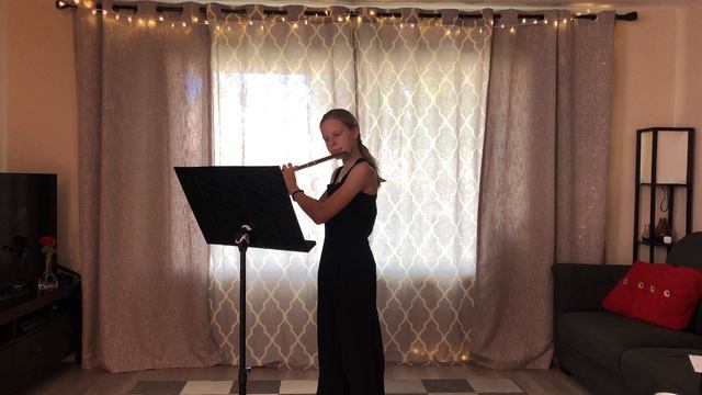 Bach Minuet flute. Бах Менует, флейта. смотреть онлайн