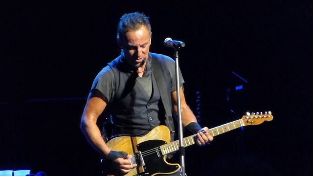 Candys Room Bruce Springsteen March 13, 2016 Oakland Oracle Arena смотреть онлайн