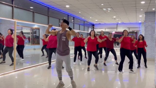 Dil Dil Nazar Zumba dance смотреть онлайн