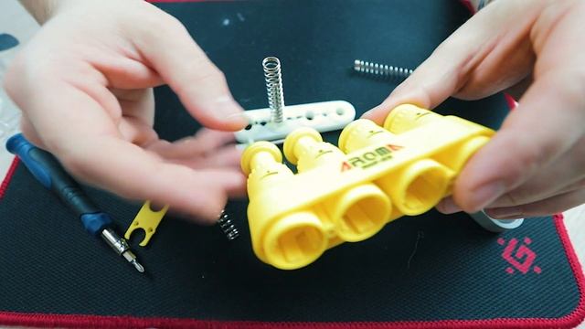 Обзоры аксессуаров для бас гитары #1 | Эспандер для пальцев смотреть онлайн