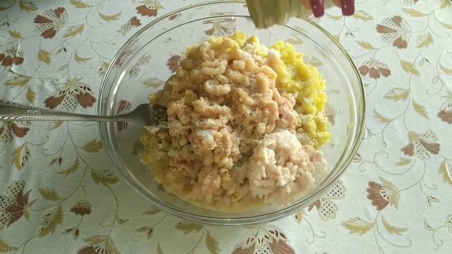 Куриные котлеты готовлю только так. Самые сочные и вкусные. смотреть онлайн