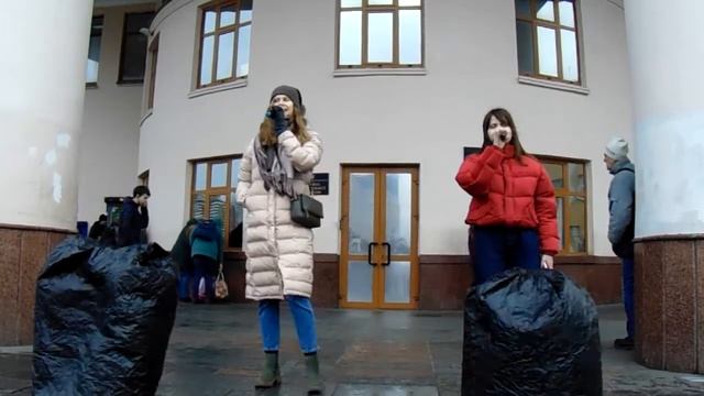 Дарина Коваленко - Бог, Он не человек, что бы врать и кидать! + Прославление - Ты моя скала смотреть онлайн