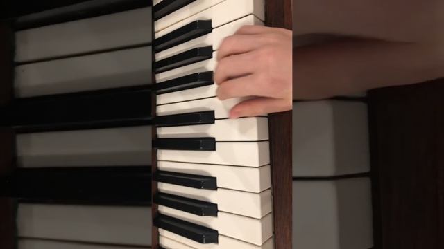 Песня тарантелла половина правая рука учить смотреть онлайн