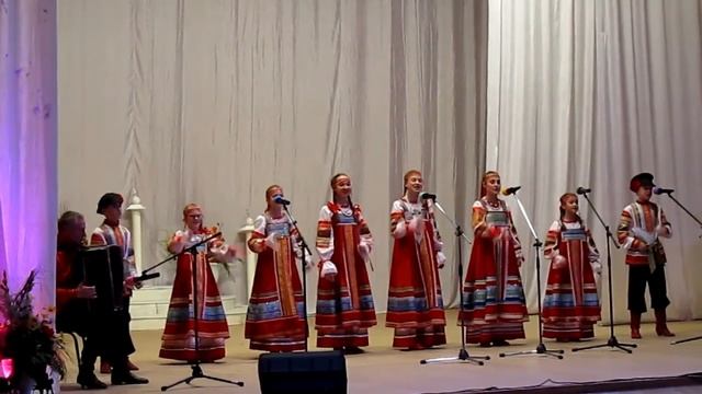 "Ты откуда русская зародилась музыка?" смотреть онлайн