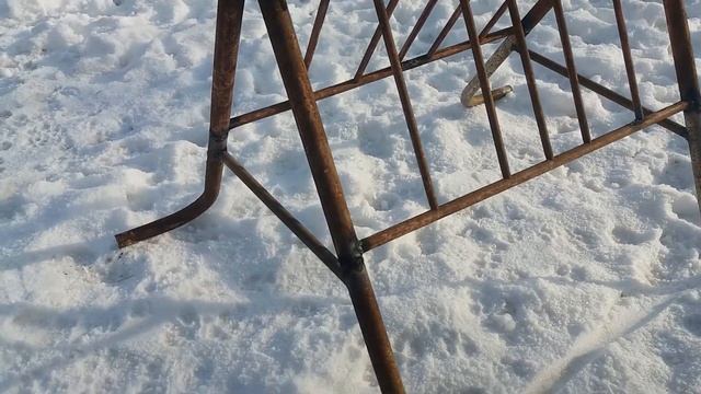 Козёл для распилки дров, без вложений. смотреть онлайн