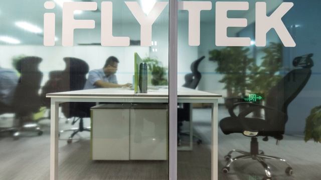 Chinese AI Developer Punishes Staff Who Took Long Lunch Breaks смотреть онлайн