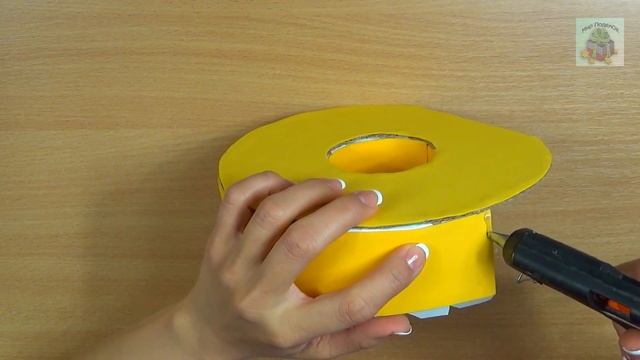 КАК СДЕЛАТЬ ПРОСТУЮ КОПИЛКУ ПОНЧИК ДЛЯ ДЕНЕГ СВОИМИ РУКАМИ. Money box donat (DIY, Handmade). смотреть онлайн