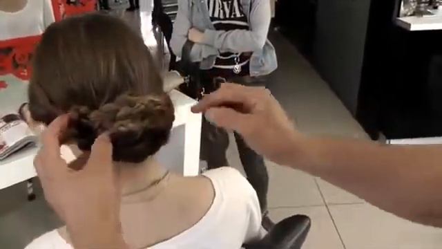 5 Dakikada Pratik Olarak Örgü ve Topuz Yapma Saç Modeli смотреть онлайн