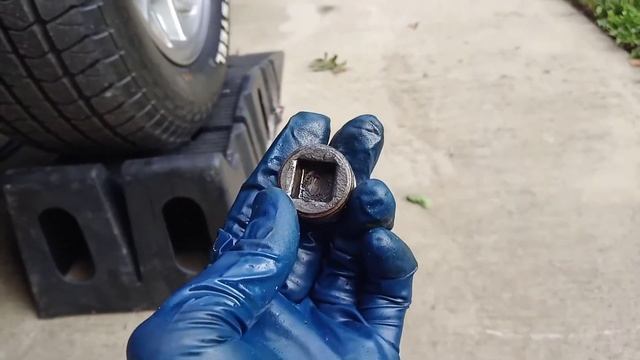 Datsun 280ZX Manual Transmission Fluid Change смотреть онлайн