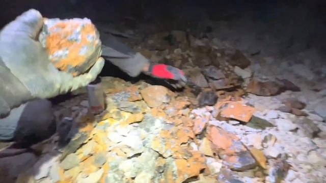 A RARE Opportunity To Mine Wavellite Crystals in Arkansas! смотреть онлайн
