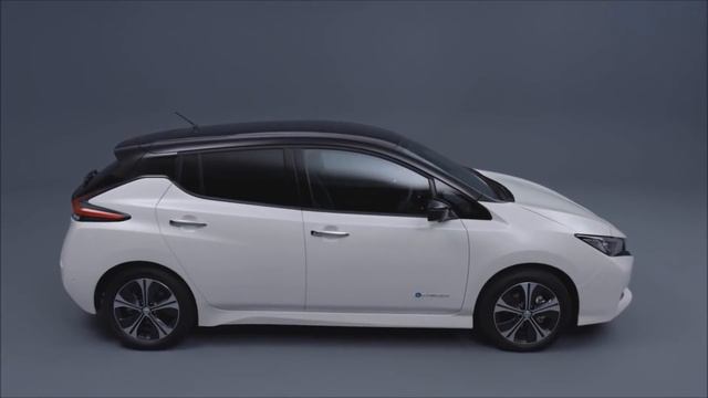 Цена Porsche Taycan и Nissan Leaf 2019 с увеличенной батареей, Audi E-Tron quattro задерживается смотреть онлайн