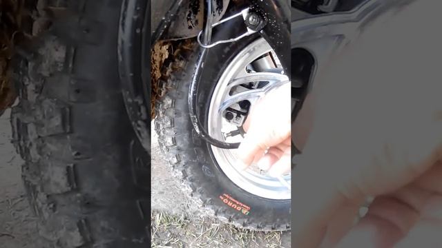 Скутер sunny поменял шины смотреть онлайн