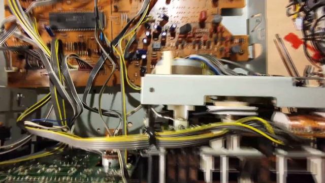 SONY LBT 725 (ч1)_Замена пассиков на мафоне_(14февр_23г) смотреть онлайн