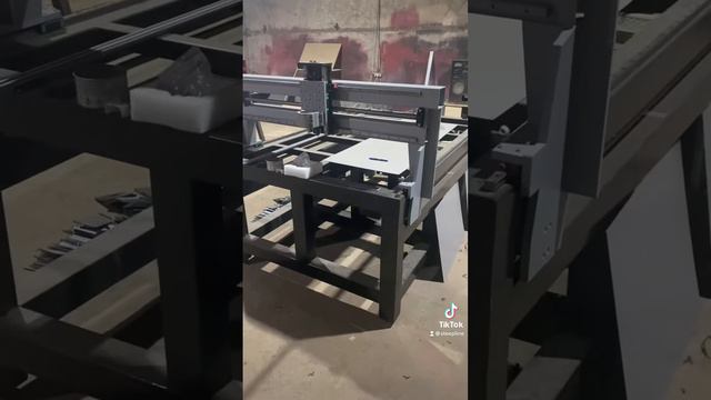 Фрезерный станок с ЧПУ От компании СТИПЛАЙН