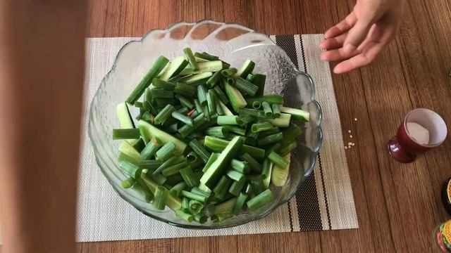 Огурцы по корейски. Самый легкий способ приготовления. Салат который понравится всем! смотреть онлайн