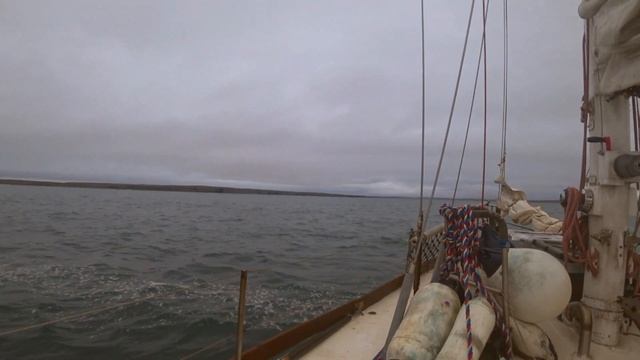 Подход к Новой Земле на яхте 