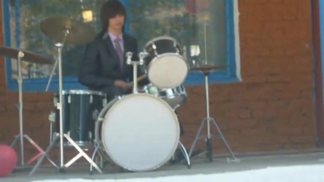 выпускной 2011 ,подарок школе смотреть онлайн