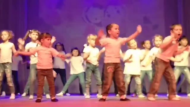 Танец Чику-Рику. смотреть онлайн