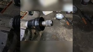 замена внутреннего пыльника ШРУС на Skoda Octavia 1,8