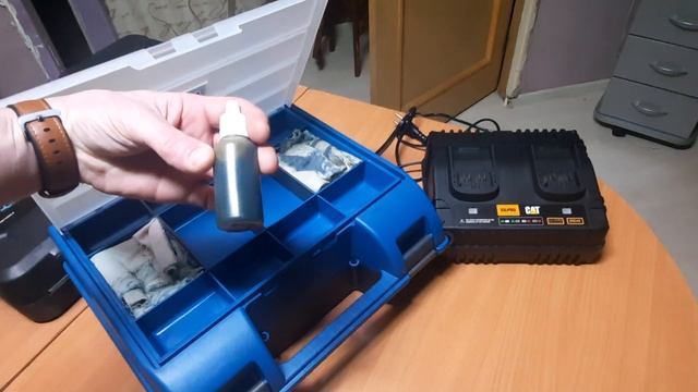 зарядное устройство CAT DXC42 18V смотреть онлайн