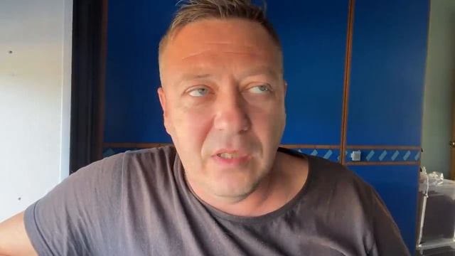 что не час то НОВОСТЬ ПО ГОЛОВЕ как ОБУХОМ итог сегодняшнего дня смотреть онлайн