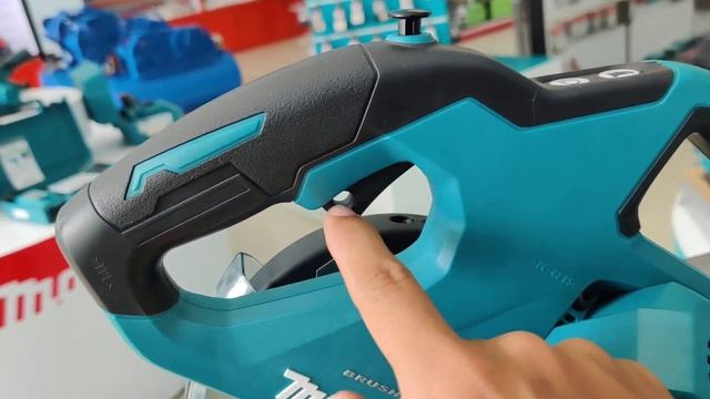 Makita XGT LS002G - Cordless Compound Miter Saw 40V Max 216mm