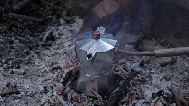 7 Ways to Make Coffee in the Woods смотреть онлайн