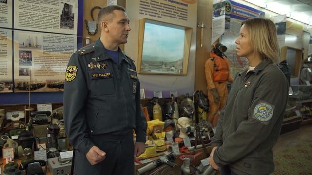 Герои мирных профессий - профессия   пожарный