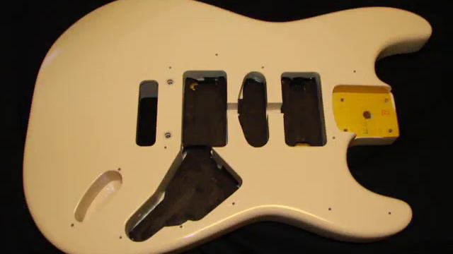 Modifying Squier Stratocaster смотреть онлайн