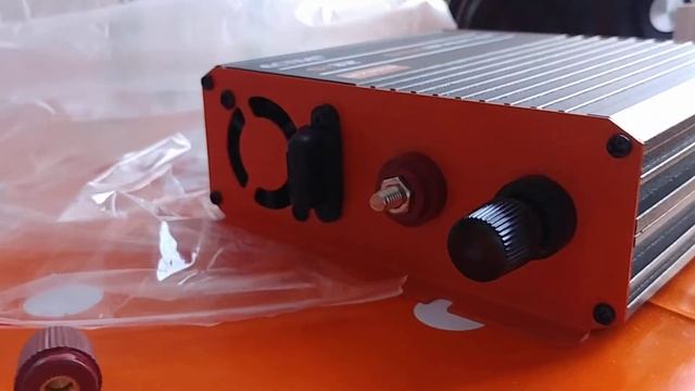 Unboxing Ective SI32 car inverter(2) смотреть онлайн