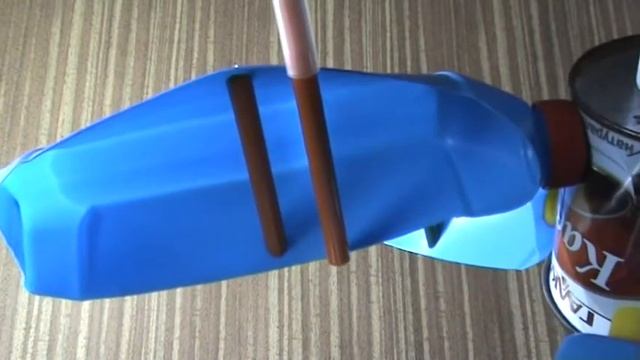 Вертикальный ветряк из пластиковых бутылок смотреть онлайн
