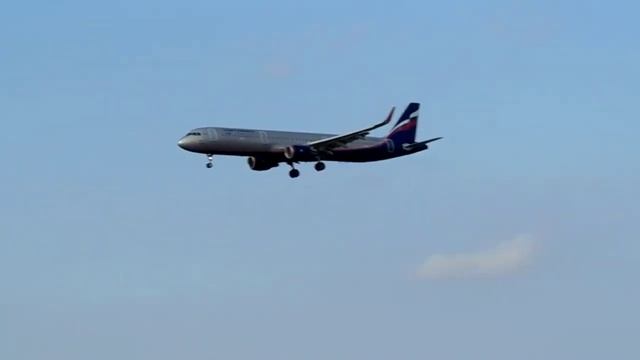 Аэропорт Шереметьево. Аэробус А321-211, бортовой №: ???, а/к "Аэрофлот".