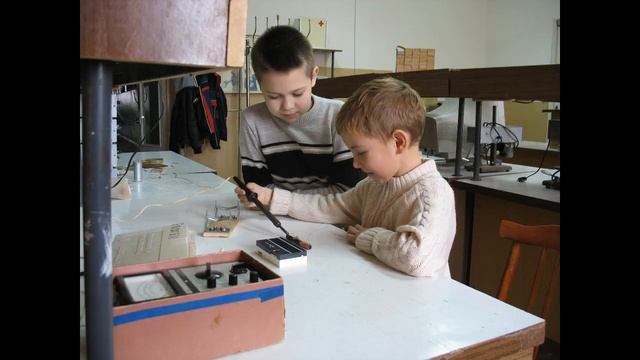 Слайдофильм о мариупольском кружке электроники МЦНТТУМ смотреть онлайн