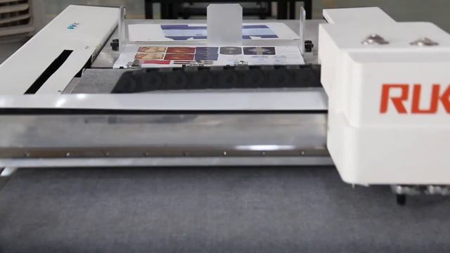 MKC series digital cutting plotter for box cardboard смотреть онлайн