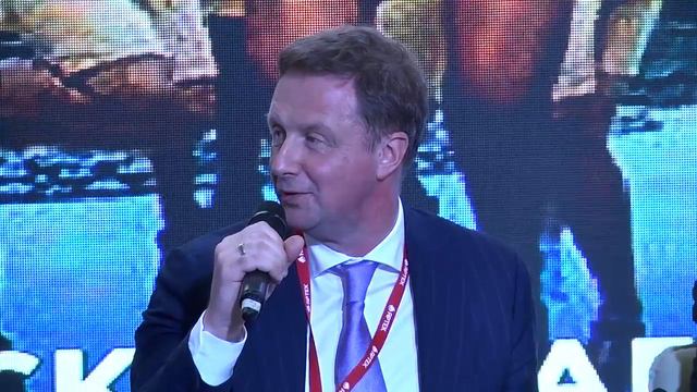 2017. МИХАИЛ КОЖЕВНИКОВ | ФРАГМЕНТ ПЛЕНАРНОГО ЗАСЕДАНИЯ | АРТЕКФОРУМ смотреть онлайн