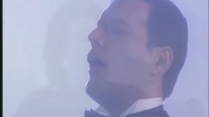 Меркьюри и Кабалье. клип Барселона.