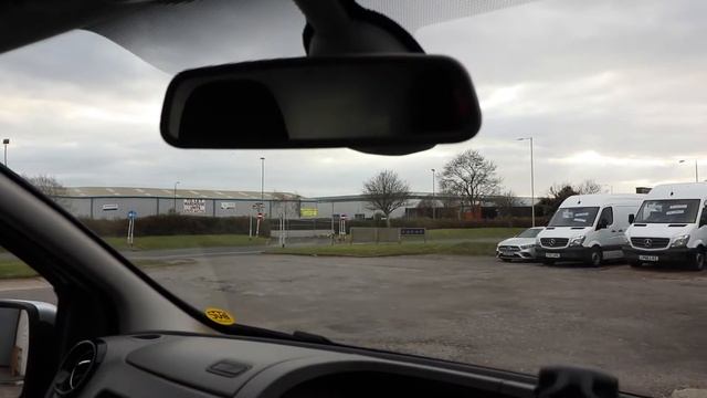 2017 Renault Trafic Sport Detailed Walk & Talk Review смотреть онлайн