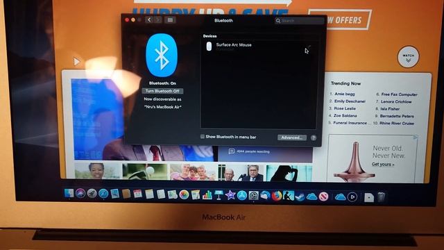 Connecting Microsoft Surface Arc Mouse ( Souris Arc) to a Macbook Air - macOS Mojave - 2019 July 1 смотреть онлайн