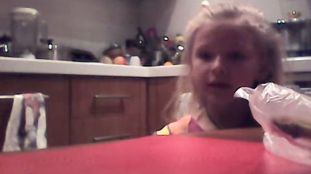 Как Сделать Коктель и Я ЕМ ЗУБНУЮ ПАСТУ