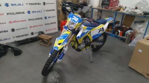 Сборка кроссового мотоцикла MotoLand XT300NC.